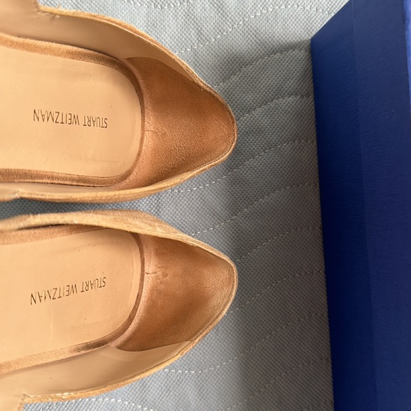Stuart weitzman avenue flat in suede - nude color. - Picture 4 of 9